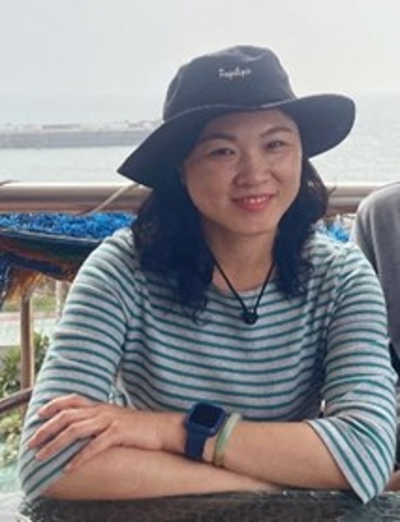 羅麗蓓個人圖片